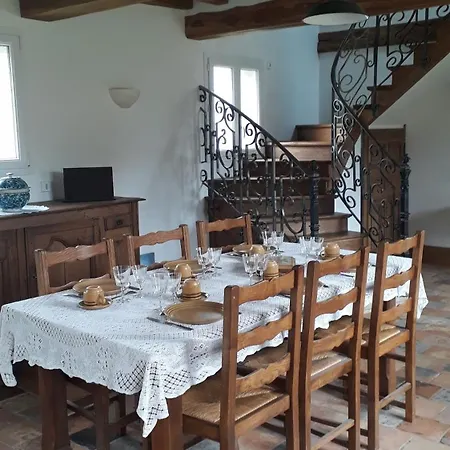 Le Des Pommiers